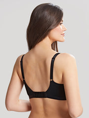 Naomi nursing -  - naomi-nursing-bra - The Pencil Test