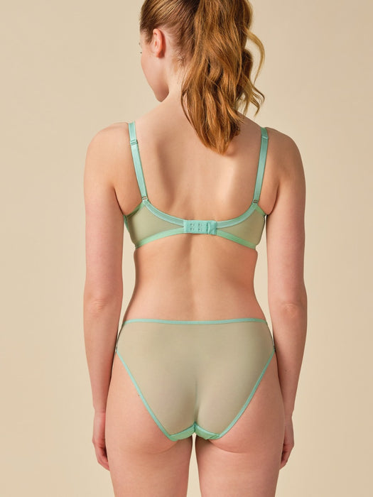 Glossies lace Brook Green -  - glossies-lace-brook-green - The Pencil Test