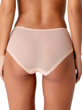 Load image into Gallery viewer, Encore short - Gossard - encore-short - The Pencil Test - Gossard
