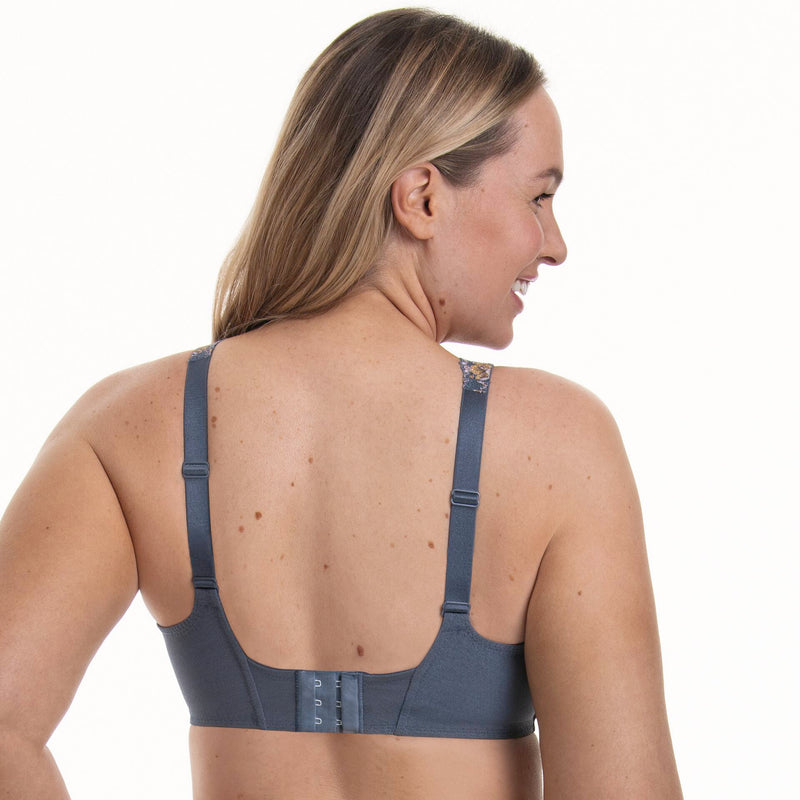 Colette -  - colette - The Pencil Test
