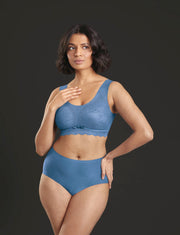 Essentials lace -  - essentials-lace-1 - The Pencil Test