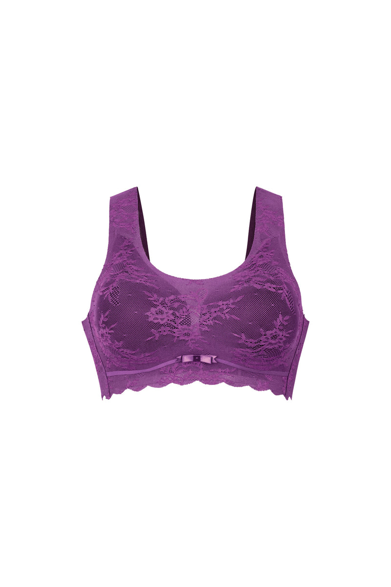 Essentials lace