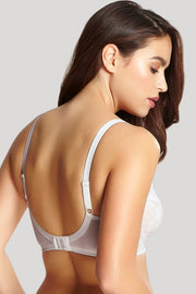 Sophie nursing -  - sophie-nursing-bra - The Pencil Test