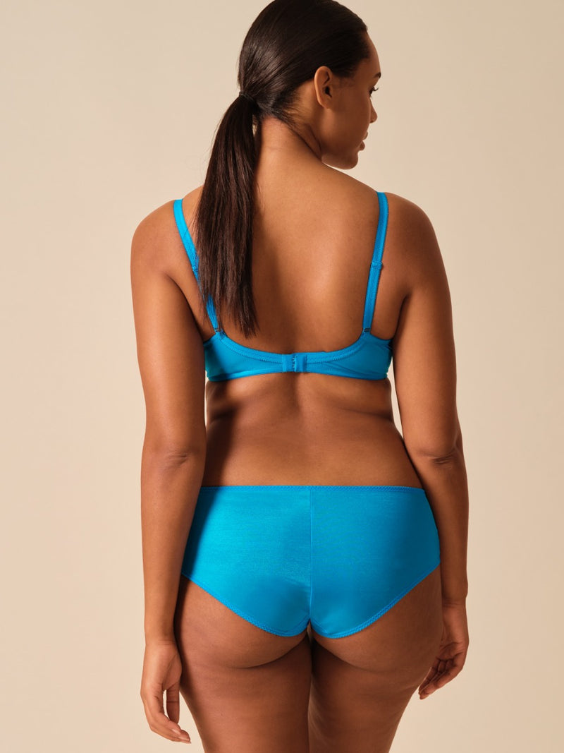 Glossies Fashion -  - glossies-fashion-2 - The Pencil Test