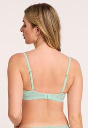 Flirt demi -  - flirt-demi - The Pencil Test