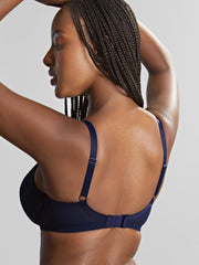 Ana high apex -  - ana-high-apex - The Pencil Test