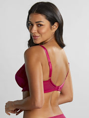 Clara Fashion -  - clara-fashion-3 - The Pencil Test