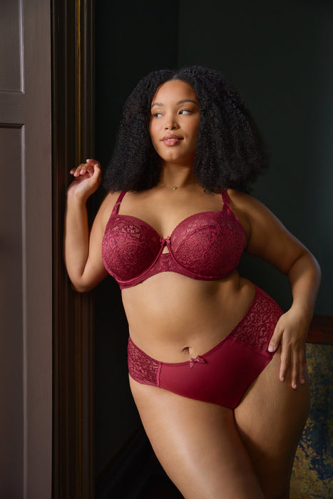 Estel brief Cherry red -  - estel-brief-cherry-red - The Pencil Test