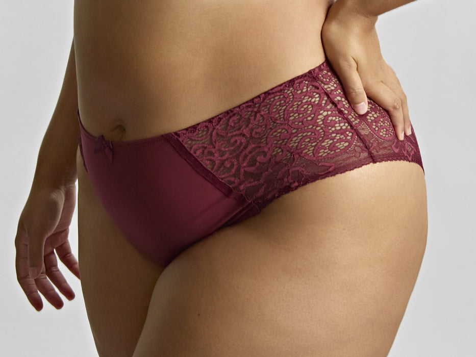 Estel brief Cherry red -  - estel-brief-cherry-red - The Pencil Test