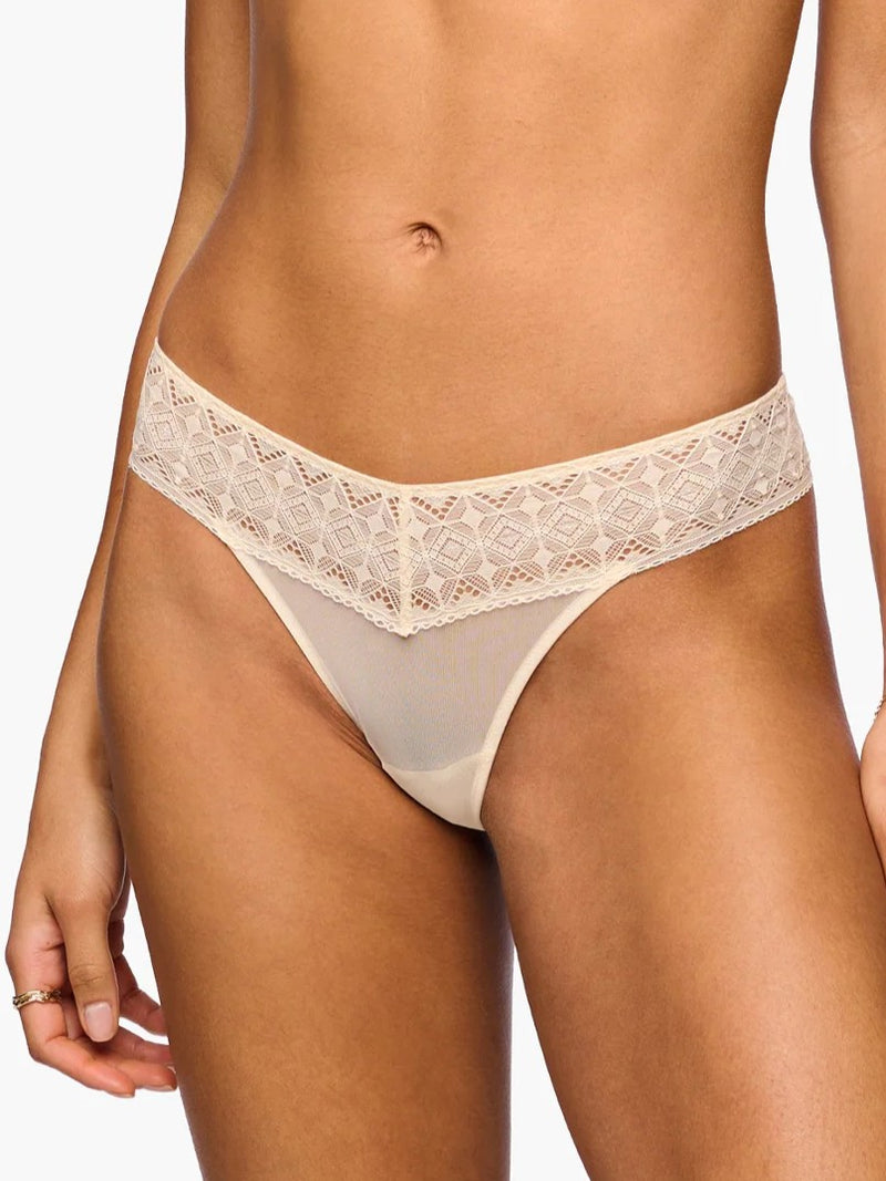 Basilica Thong
