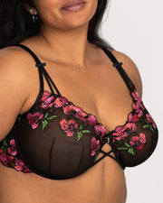 Lush embroidery -  - lush-embroidery - The Pencil Test