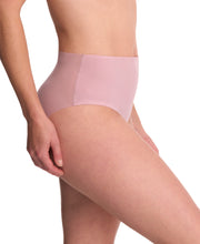 Cloud comfort smoothing brief Rose mist -  - cloud-comfort-smooth-brief-rose-mist - The Pencil Test