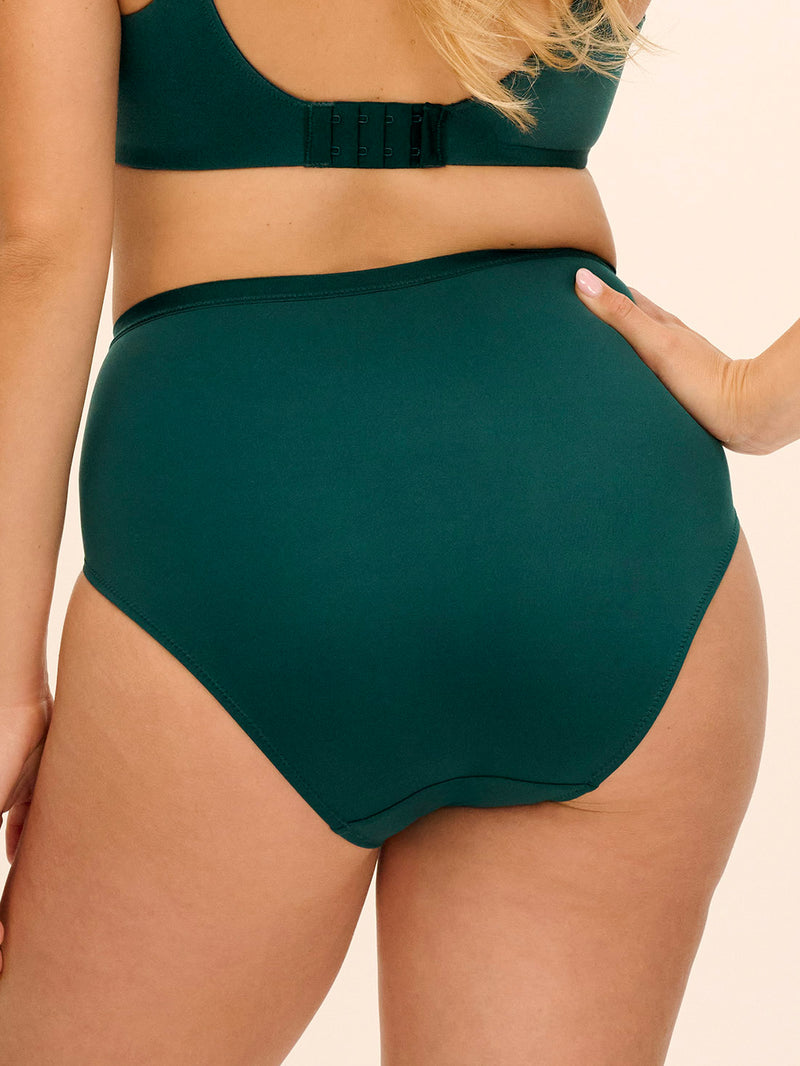Demure brief