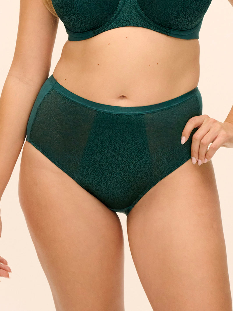 Demure brief