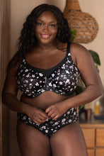 Load image into Gallery viewer, Kayla Full - Goddess - kayla-full - The Pencil Test - Goddess
