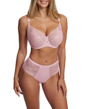Lacy -  - lacy - The Pencil Test
