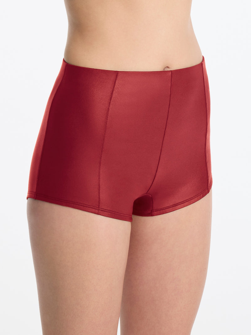 Late night hot pant