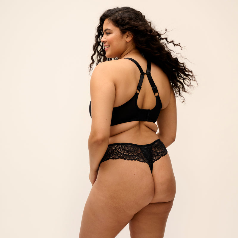 Tiernie thong