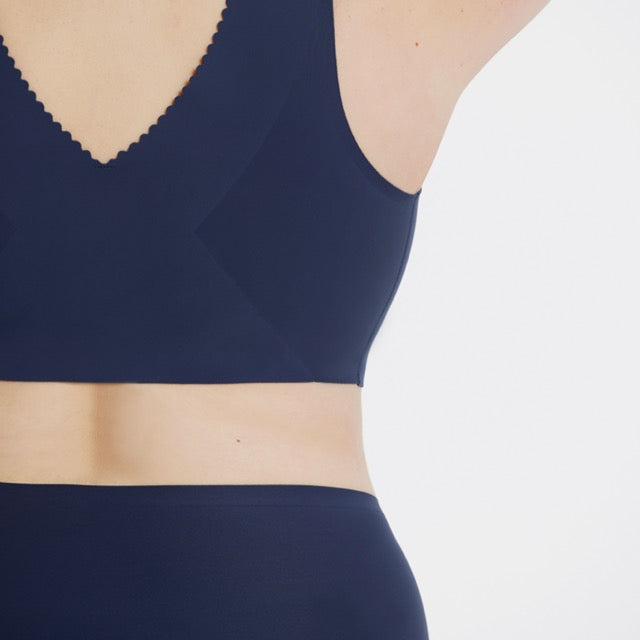 Evelyn -  - evelyn-bra - The Pencil Test