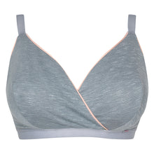 Load image into Gallery viewer, In my dreams wire free bralette - The Pencil Test
