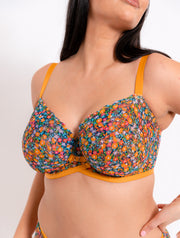 Lace Daze Sale -  - lace-daze-balcony - The Pencil Test