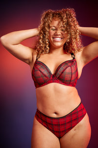 Lifestyle brief - Curvy Kate - lifestyle-brief - The Pencil Test - Curvy Kate
