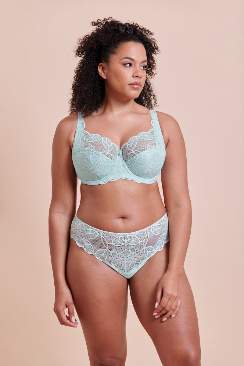 Lovelace Brazilian Pale mint