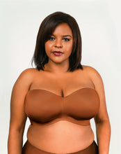 Load image into Gallery viewer, Smooth strapless - Curvy Couture - smooth-strapless-multi-way - The Pencil Test - Curvy Couture
